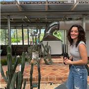 Soy una persona responsable, paciente y constante. Doy clases a niños desde los 6 años.